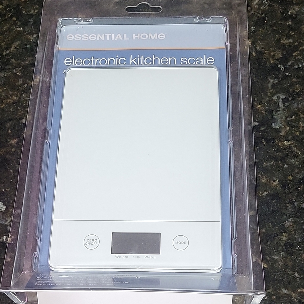 NIB Essential Home Electronic Kitchen Scale 11lbs Capacity White